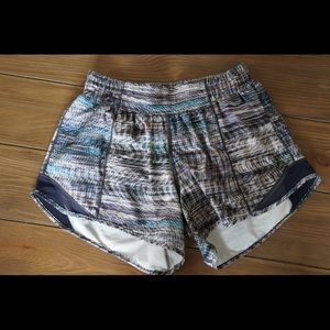 Lululemon shorts sz6